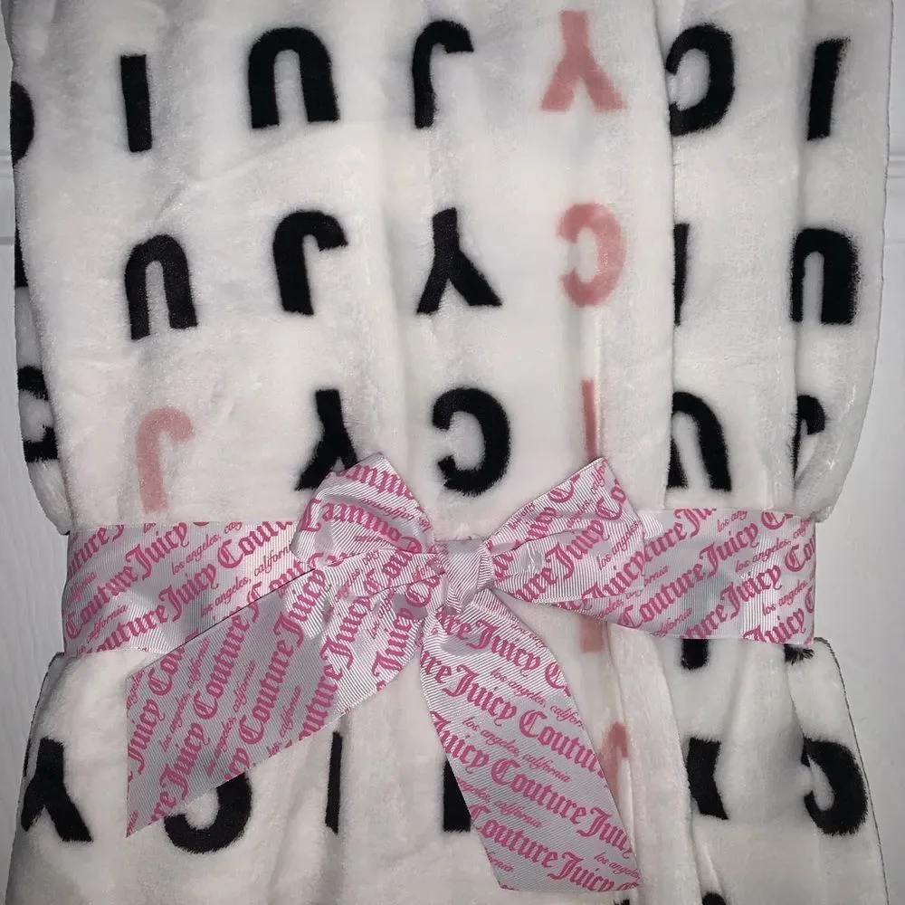 NWT White Juicy Couture Eye Exam Throw Blanket